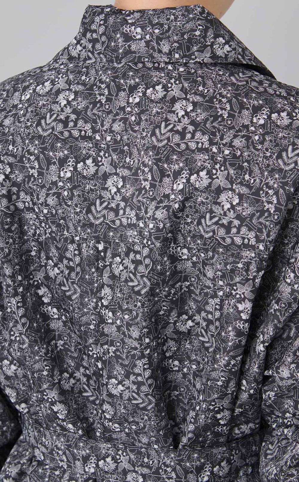 モノクロプリントナイロントレンチコート