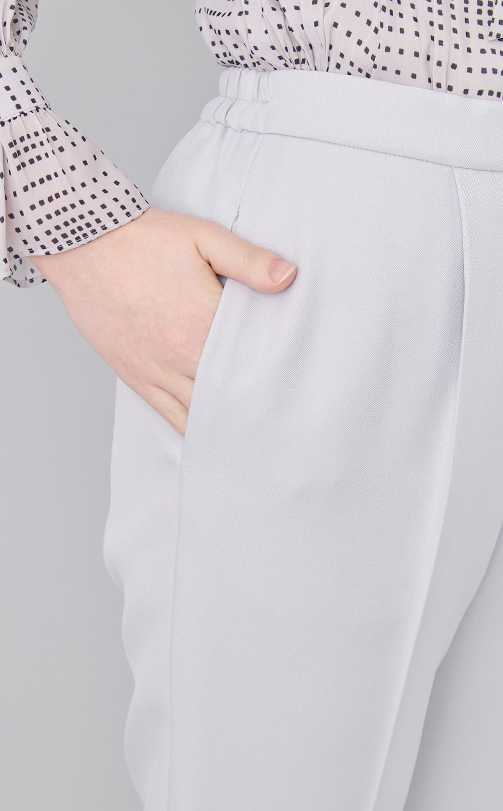 ペプラムジレパンツセットアップ