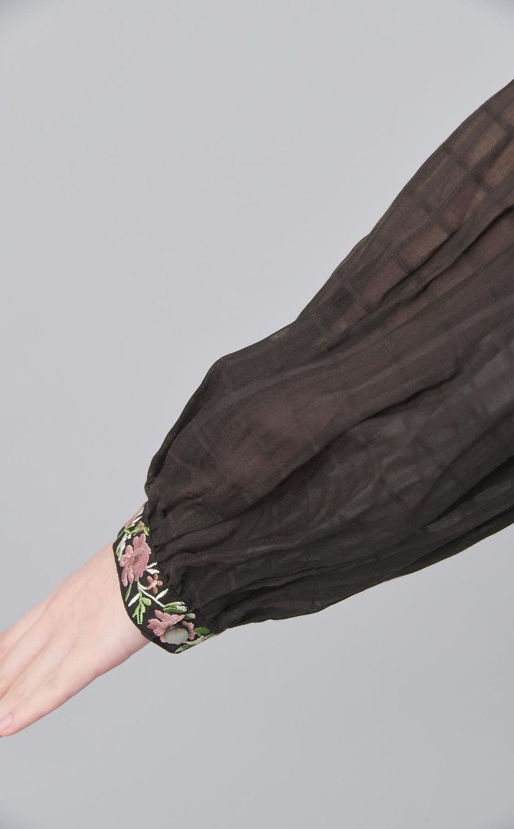 マルチフラワープリントブラウス