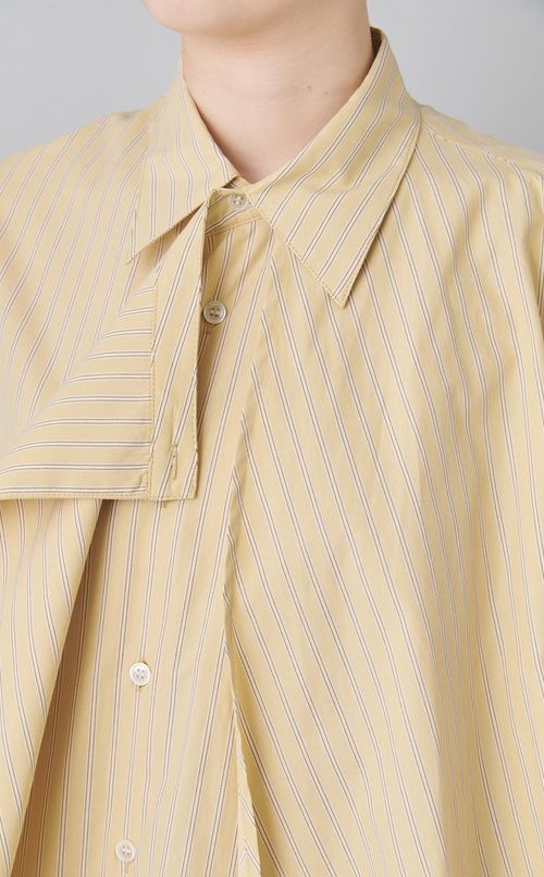 アシンメトリードレープシャツ