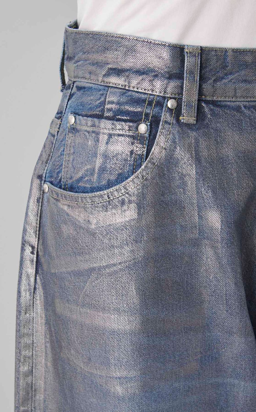 ハイウエストバルーンデニムパンツ