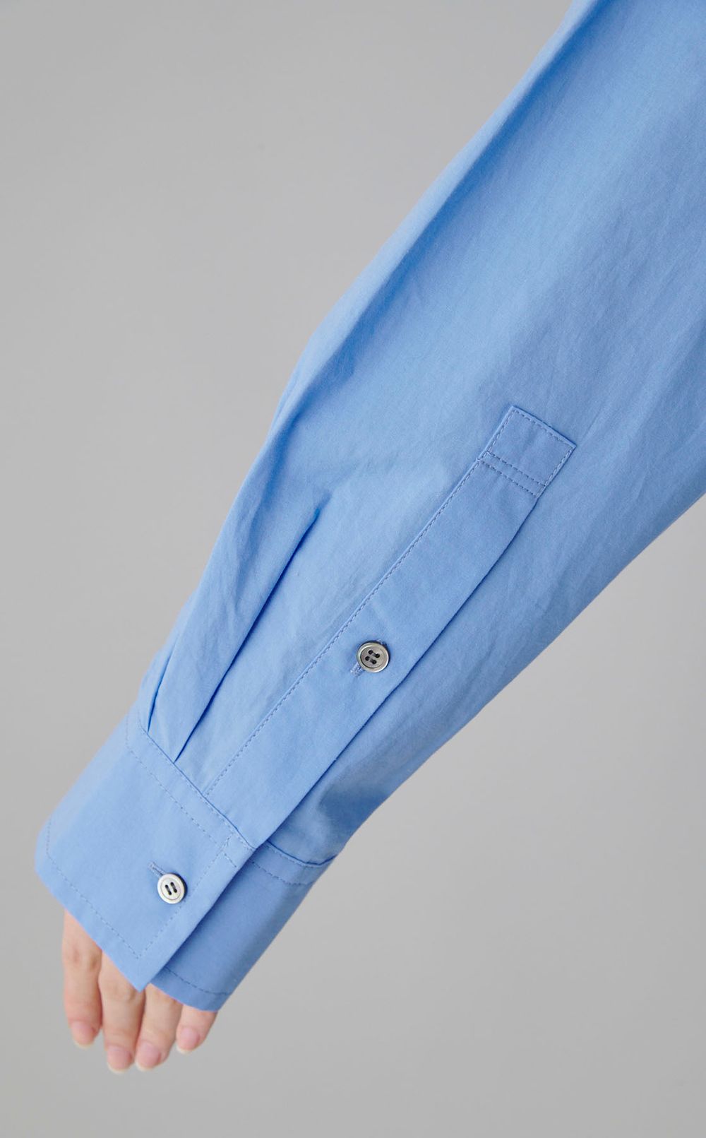 ヘムエンブロイダリーネクタイシャツ