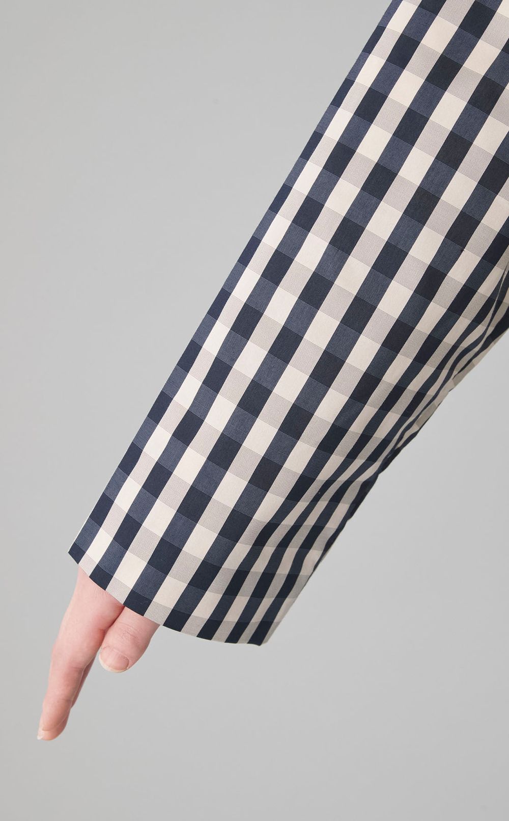 ギンガムチェックナイロンブルゾン