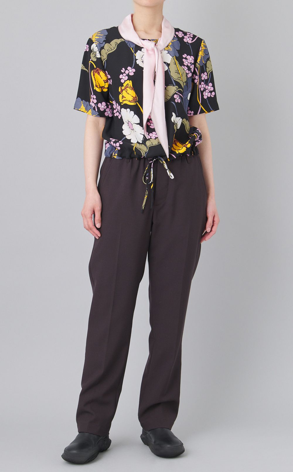 レトロフラワープリントボウタイブラウス