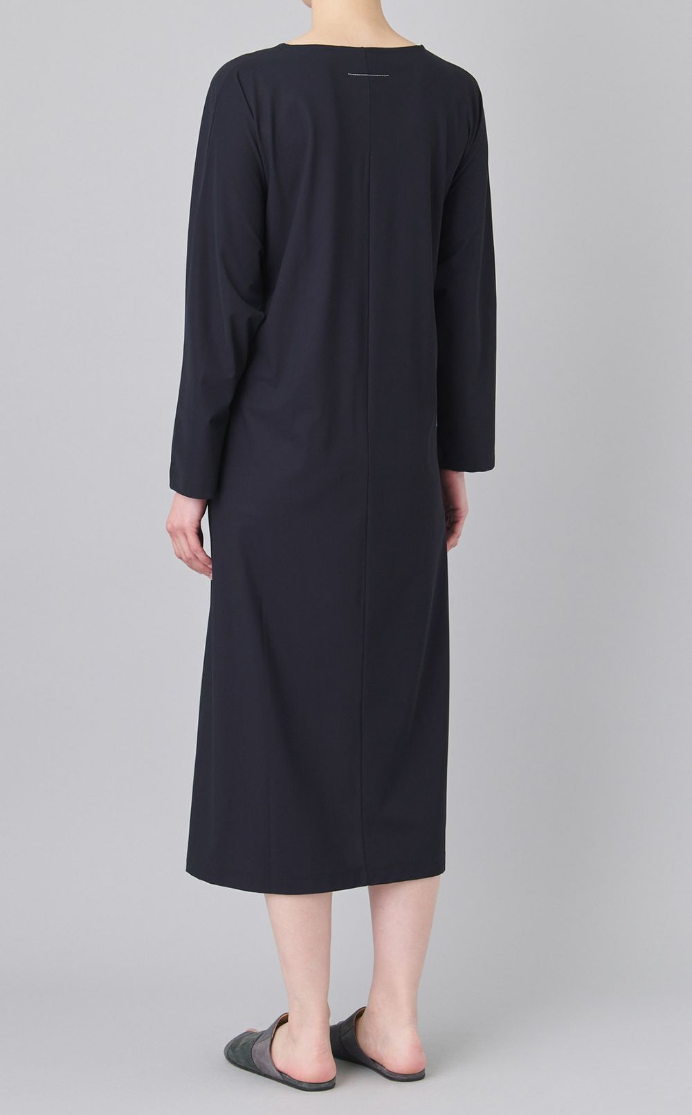 グローブタイフロントミディワンピース