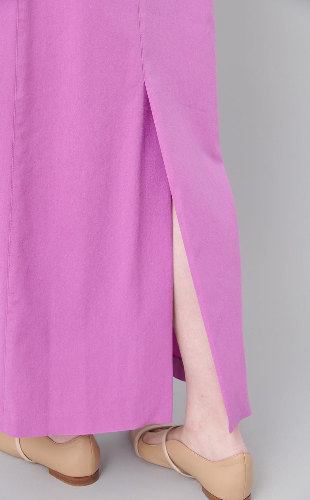 リネン混ノースリーブロングワンピース