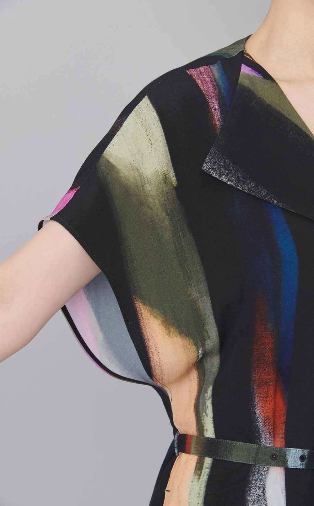 マルチストライプベルテッドワンピース