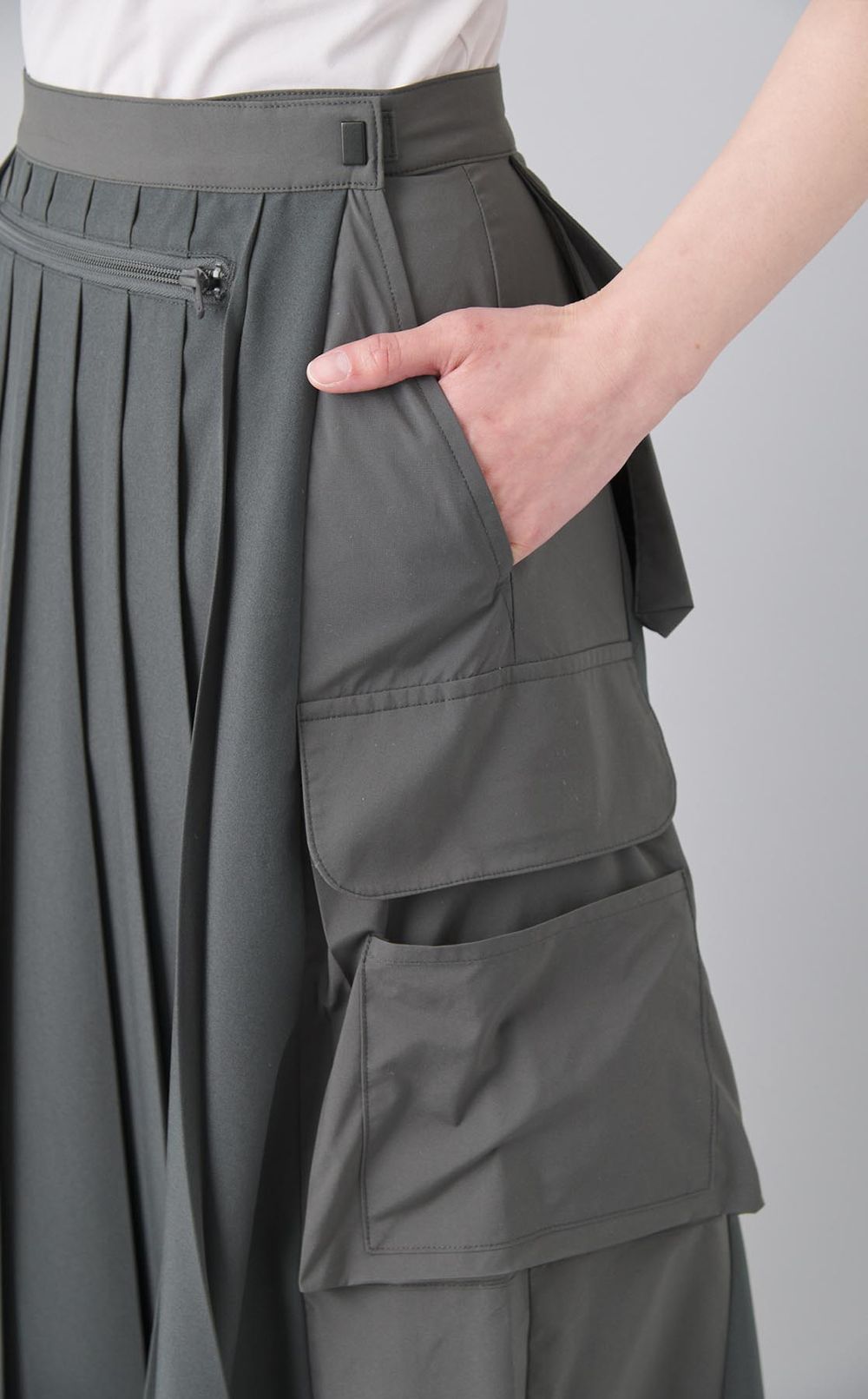 2wayマルチポケットプリーツスカート