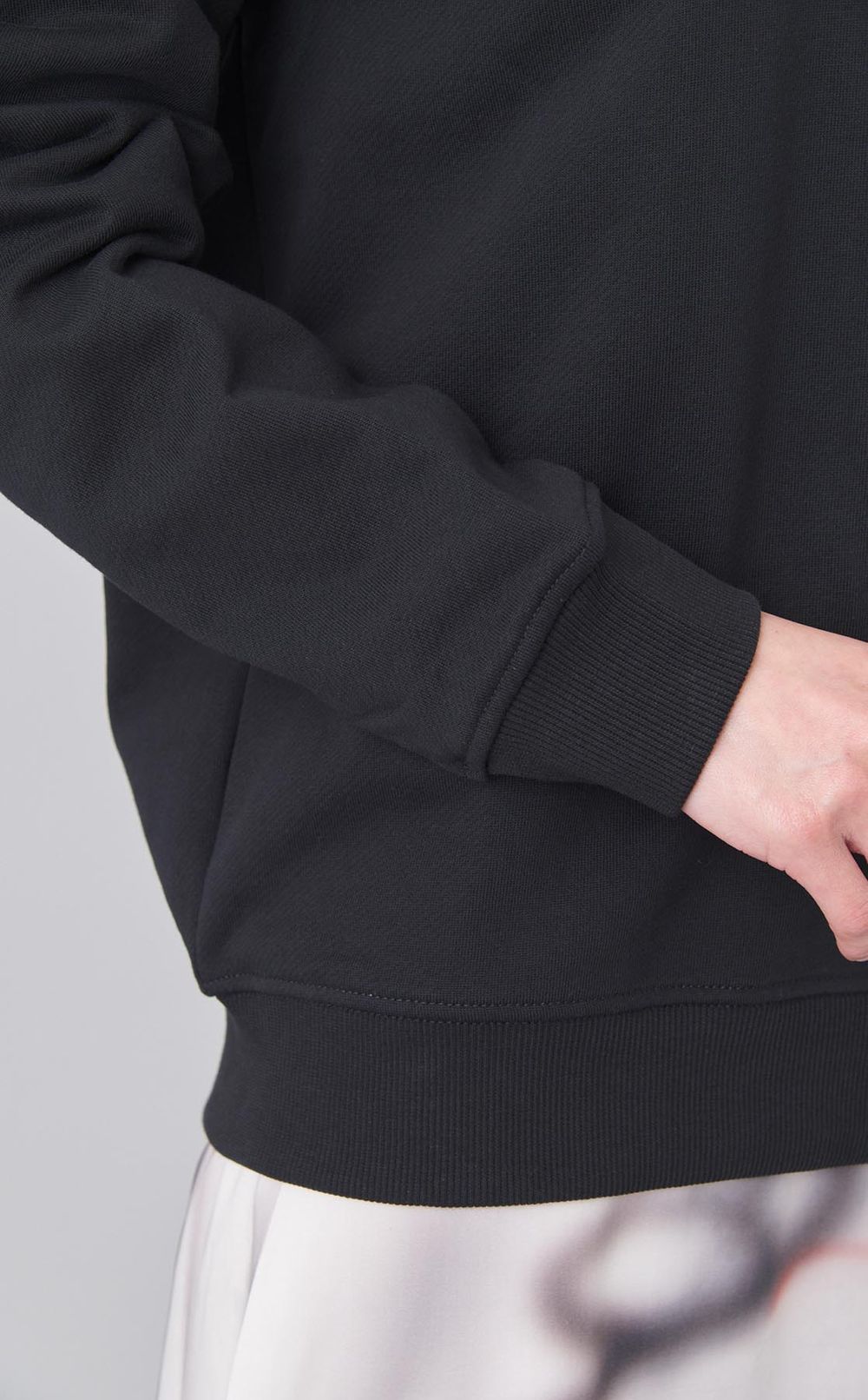 ミニエンブロイダリーロゴフーディー