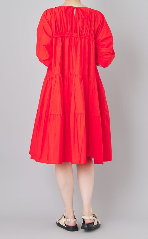 Inesギャザーワンピース