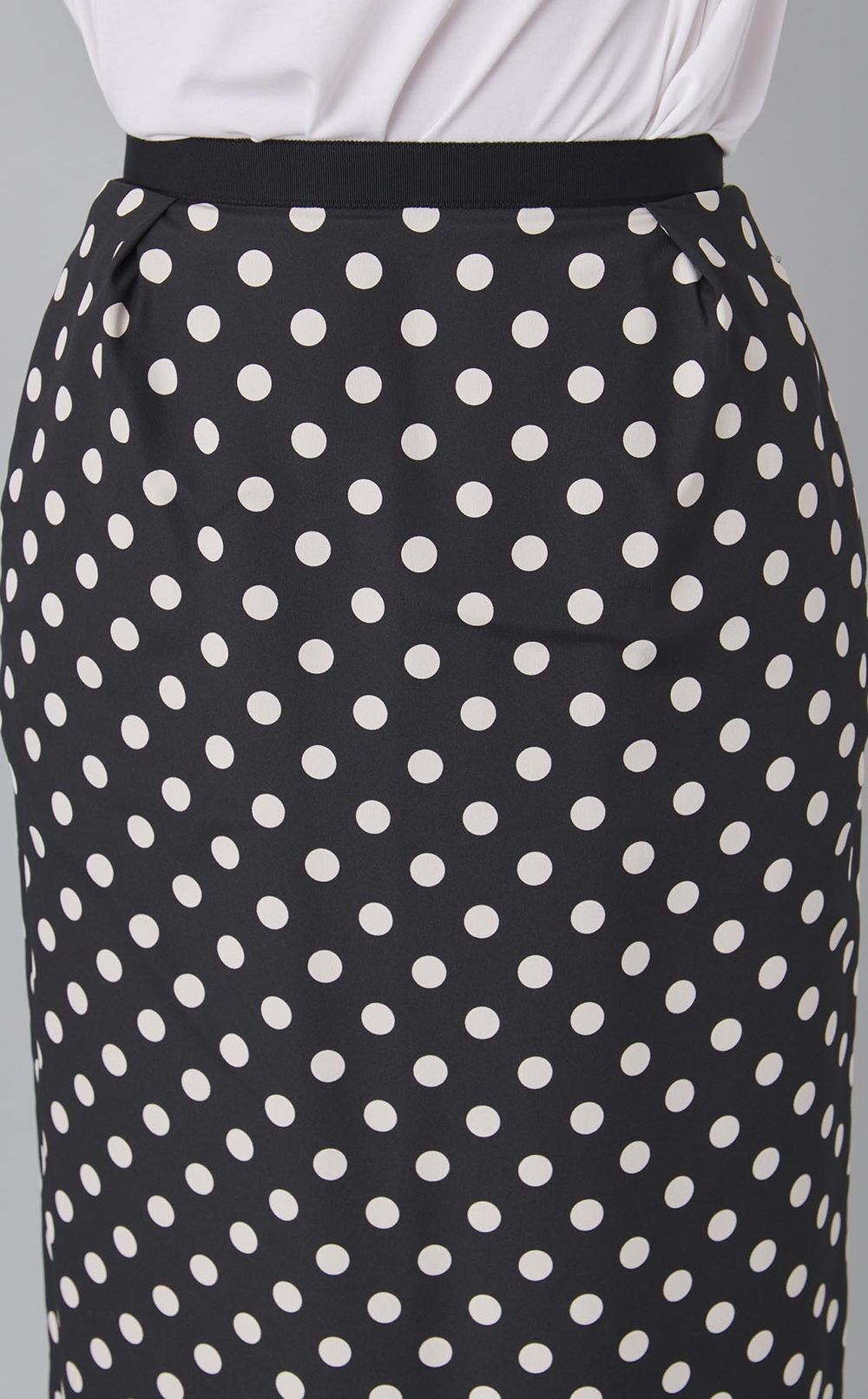 ドットミドル丈スカート