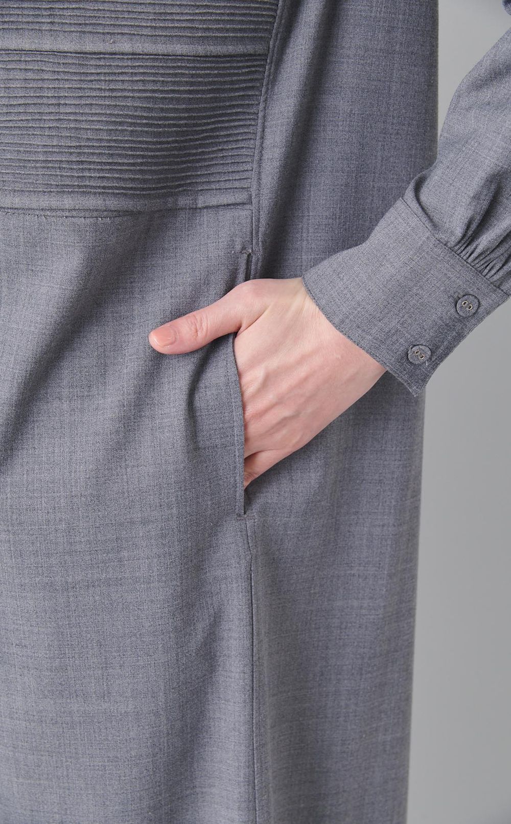 コットンタックロングワンピース