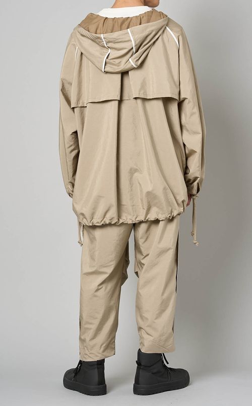 ラインデザインフーディ