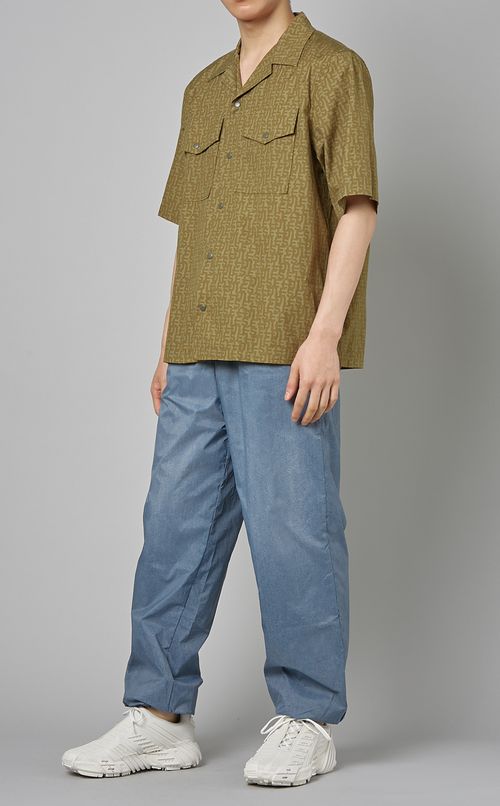 ロゴプリントオープンシャツ