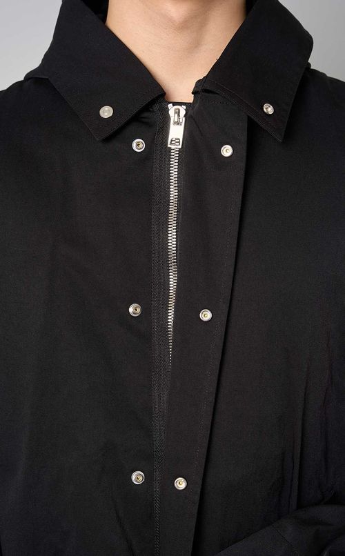 ナイロンフーディロングコート