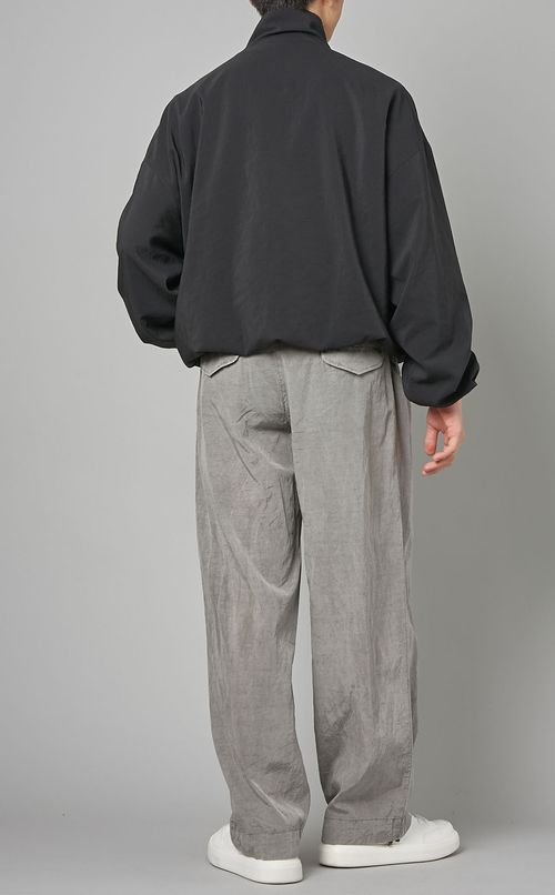 バッグ付ブルゾン