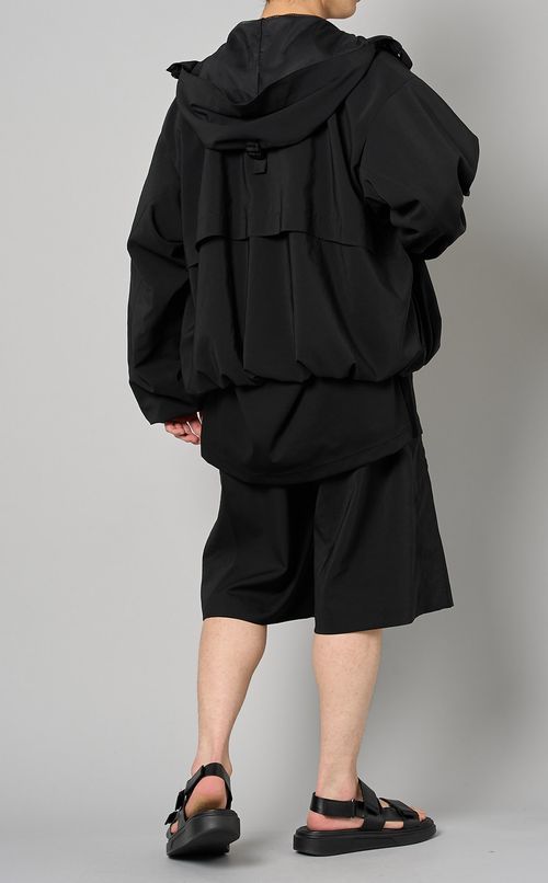 フーデッドジップアップブルゾン