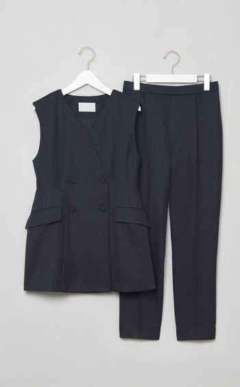 ペプラムジレパンツセットアップ