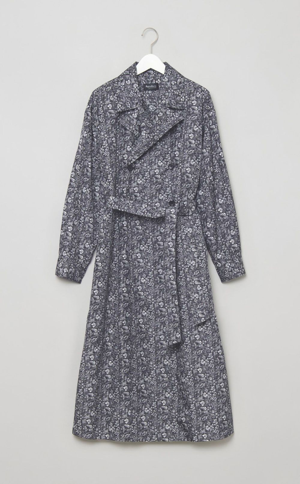 モノクロプリントナイロントレンチコート