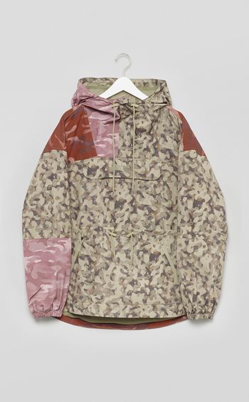 カモフラージュパネルアノラック