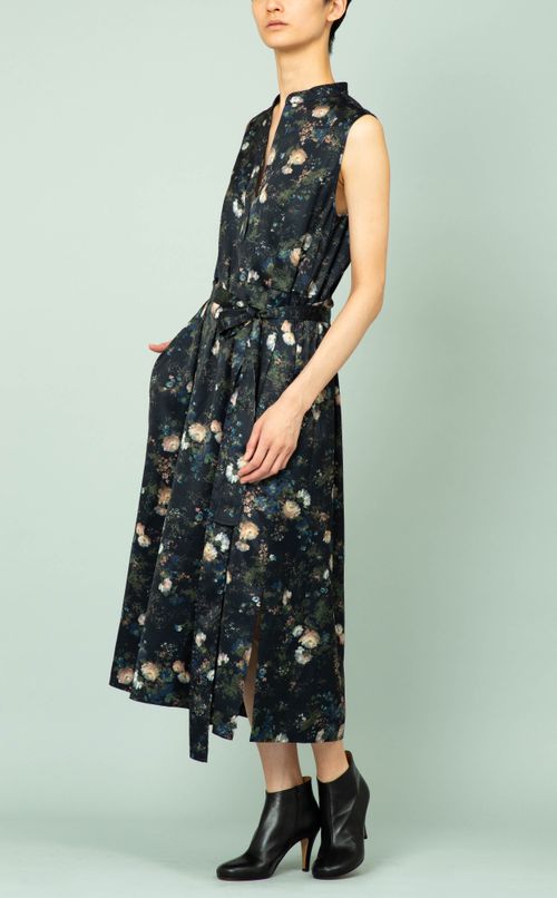 ベルト付フラワープリントワンピース