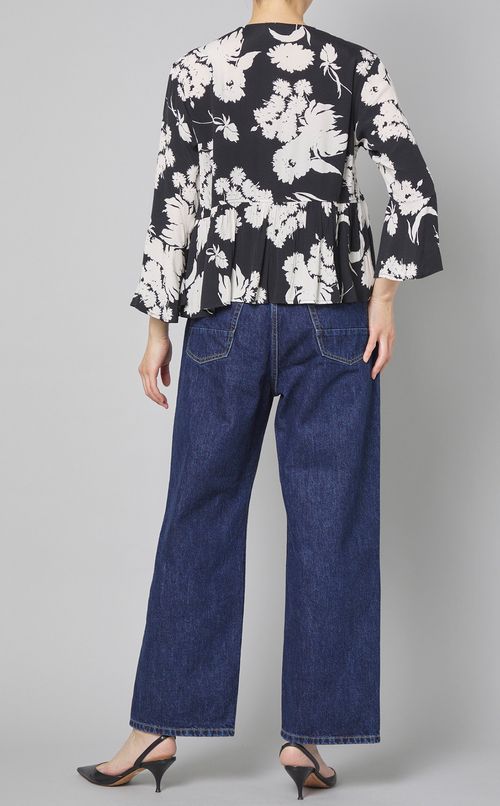 フラワープリントフロントリボンブラウス