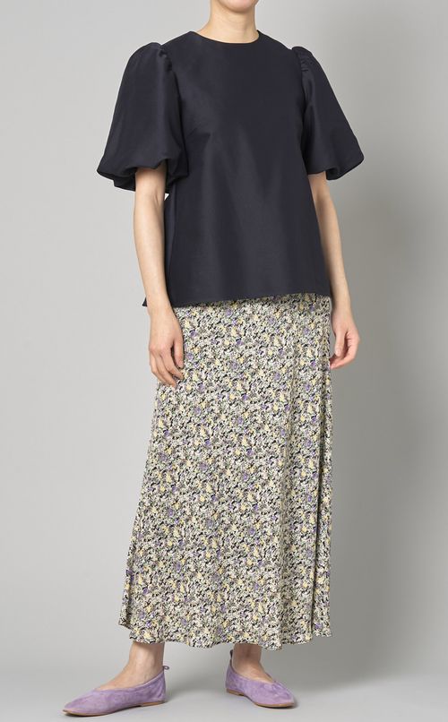 フラワープリントナロースカート