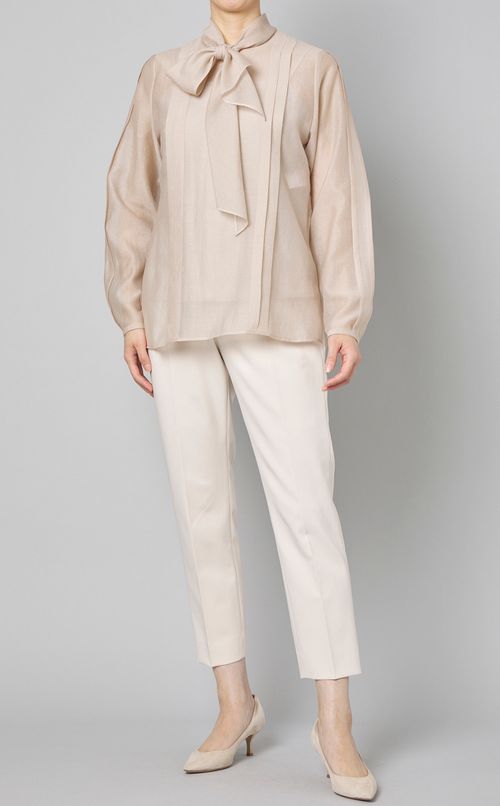 センタープレステーパードパンツ