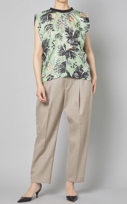 ウールツイルタックテーパードパンツ