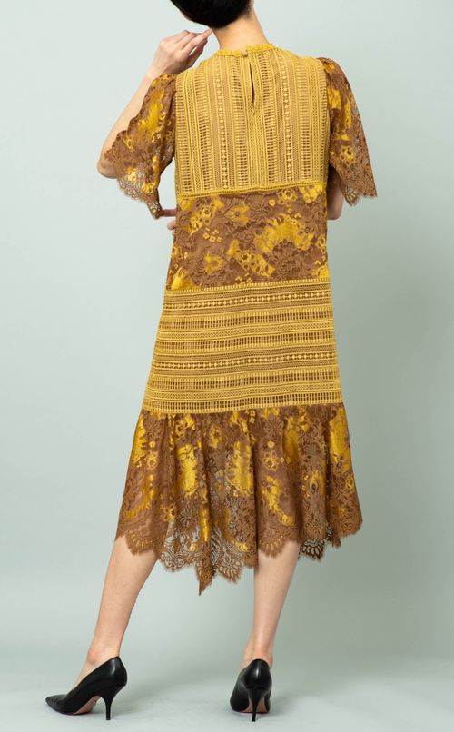 レース切替ワンピース