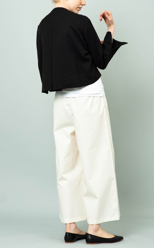 カフスレースノーカラージャケット