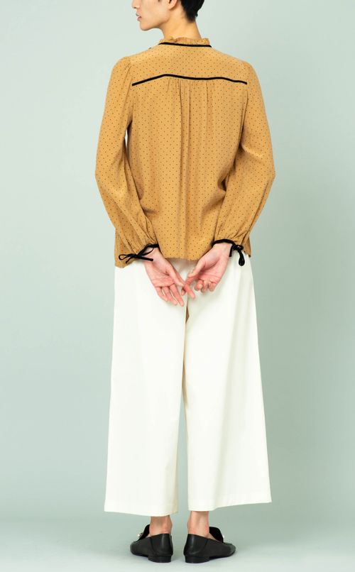 ポルカドットリボンブラウス