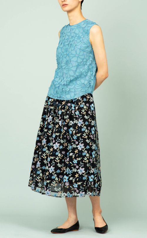 フラワーレースノースリーブブラウス