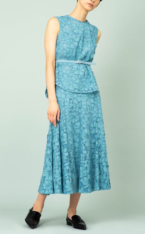 フラワーレースノースリーブブラウス