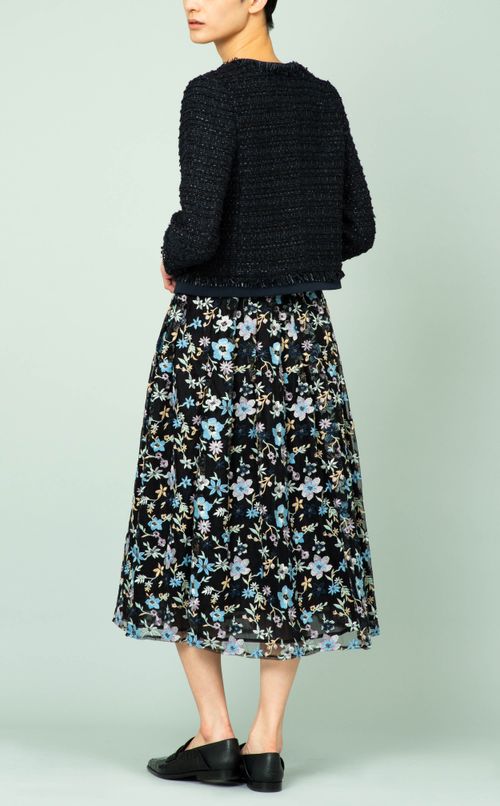 フラワー刺繍ミディスカート