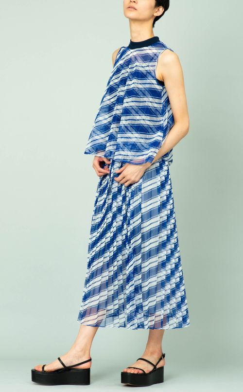 メッシュボーダーブラウス