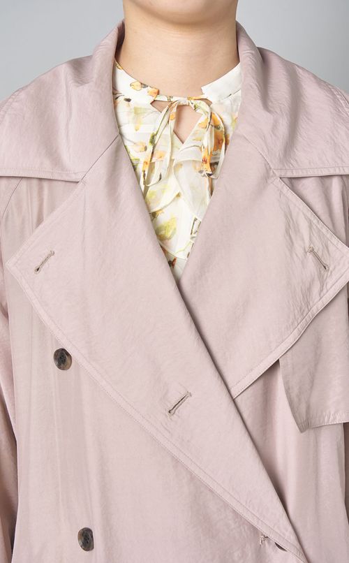 ライトフレアトレンチコート