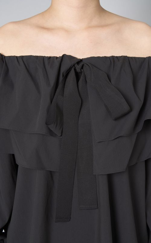 2wayフリルカラーブラウス