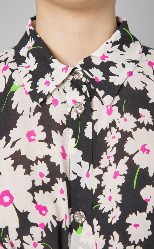 ホワイトフラワープリントシャツワンピース