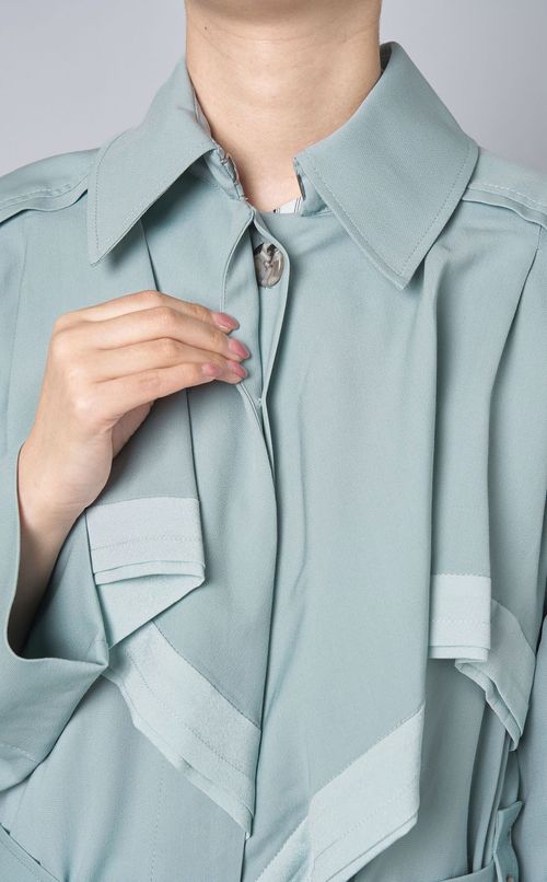 ライトウェイトドレストレンチコート