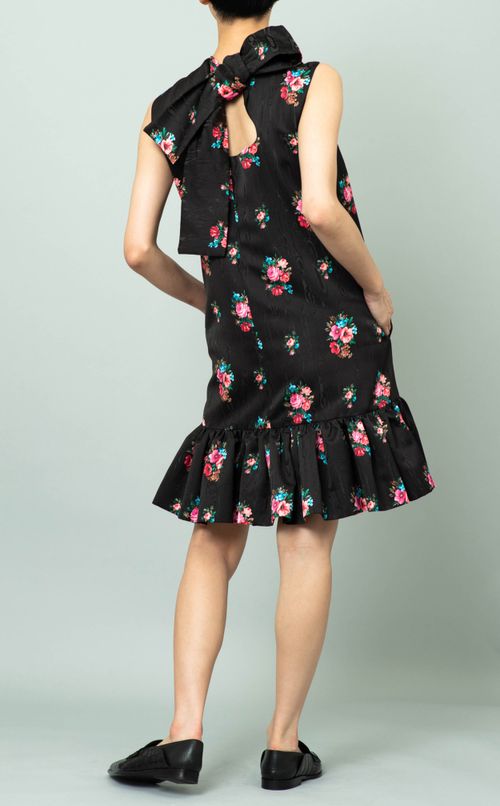 フラワープリントミニワンピース