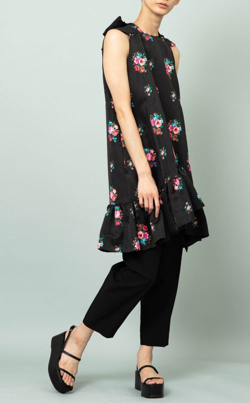 フラワープリントミニワンピース