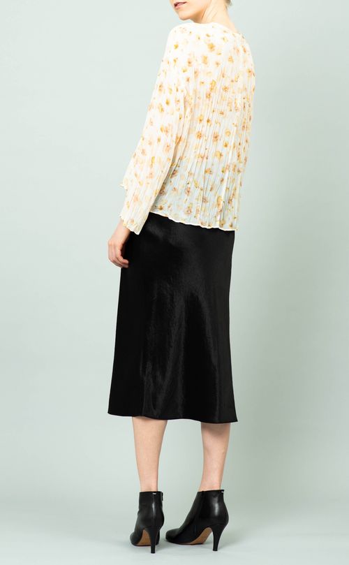 フラワープリントブラウス