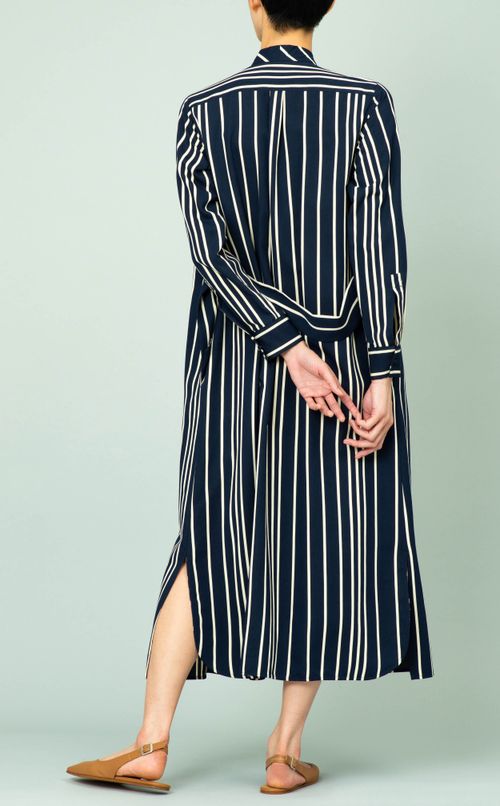 ボウタイ付ストライプワンピース