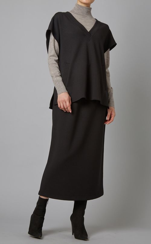 Vネックフレンチスリーブカットソー