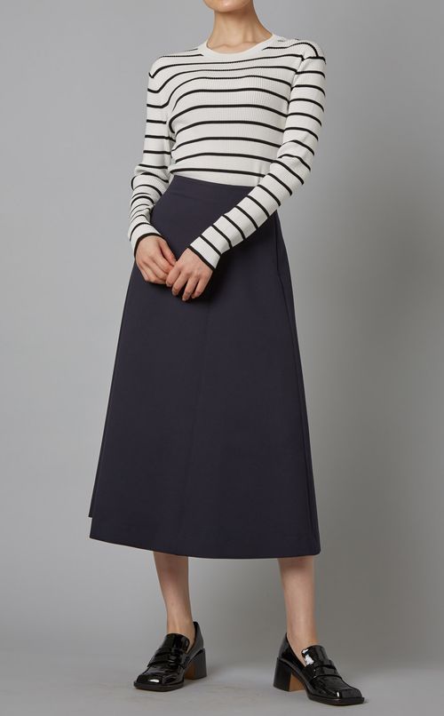 ストレッチフレアスカート