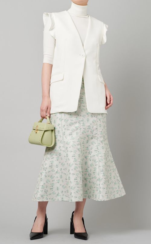 フリルスリーブジレ