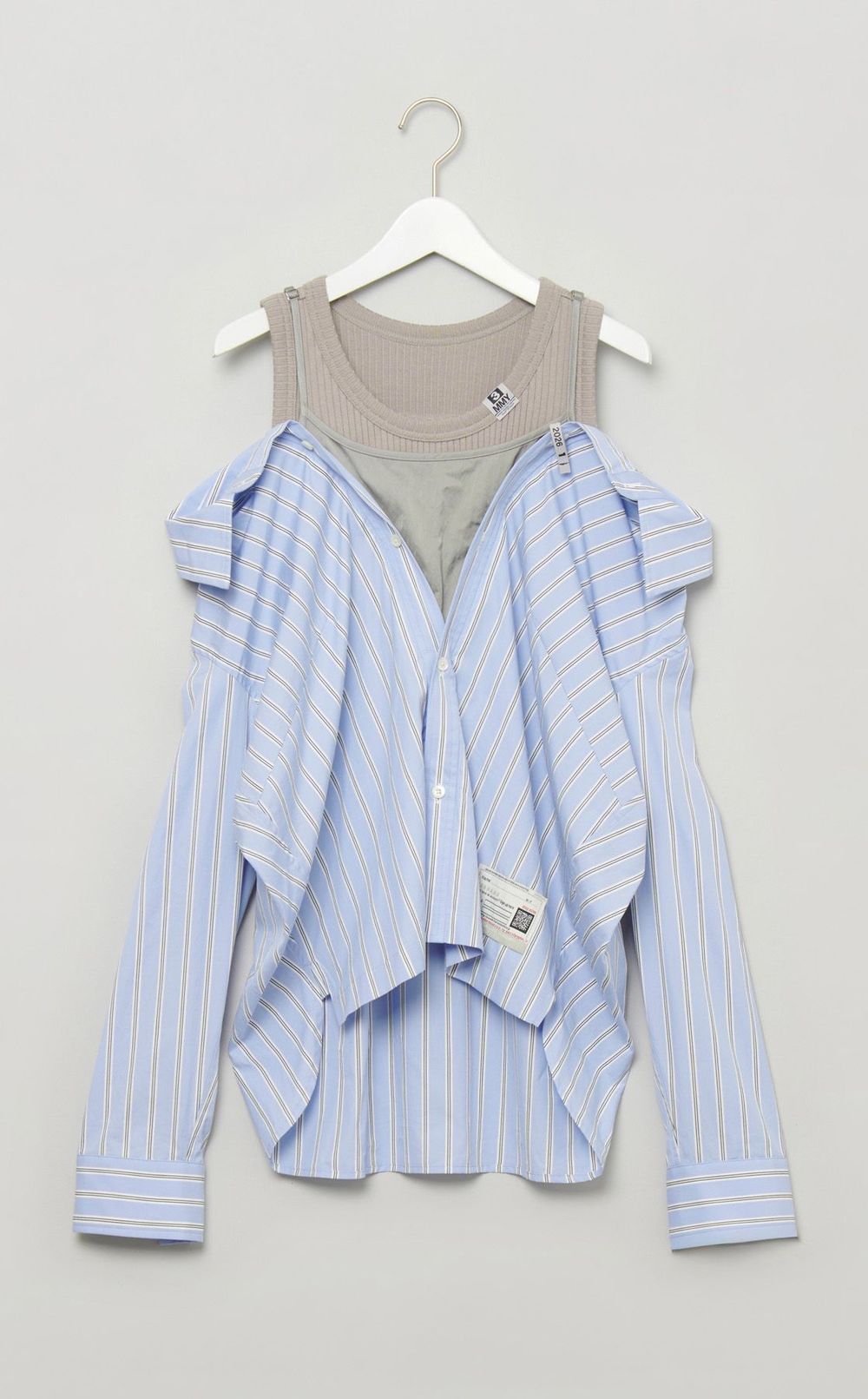 レイヤードストライプシャツトップス