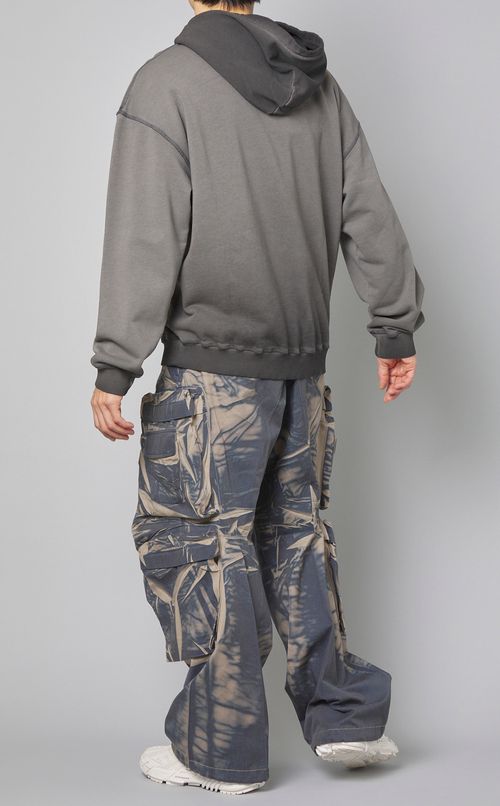 ロゴプリントフーディ