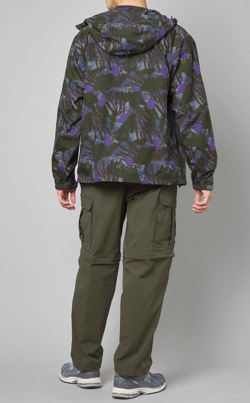 カモフラコンパクトジャケット